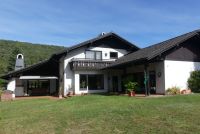 Etwas Besonderes ist dieses großzügige Wohnhaus in bevorzugter Wohnlage in Höchst im Odenwald