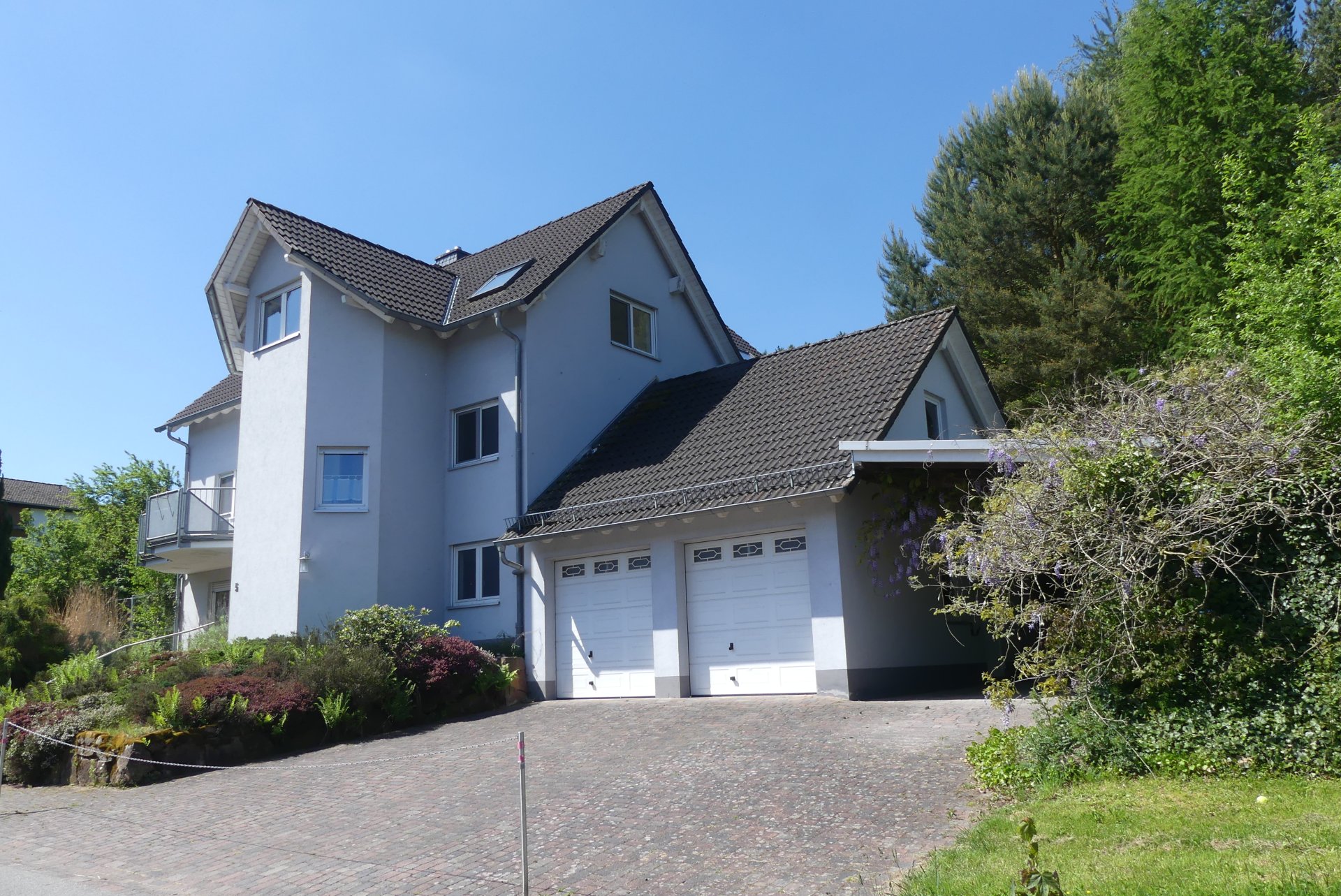 Traumhafte Lage! Wohnhaus mit großem Grundstück, nicht nur für Naturliebhaber in Mossautal
