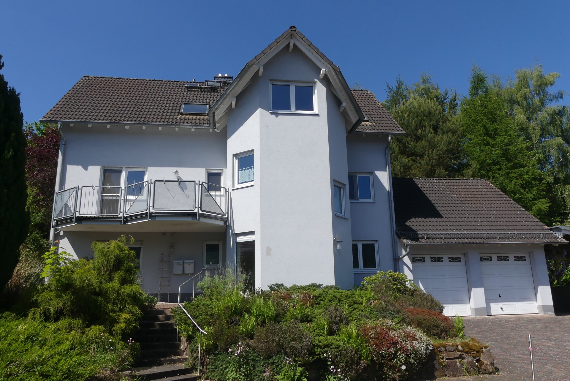 Traumhafte Lage! Wohnhaus mit ELW und einem großen Grundstück, nicht nur für Naturliebhaber in Mossautal/Unter-Mossau