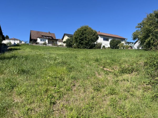 Baulücke! Grundstück in Südlage, direkt in Bad König